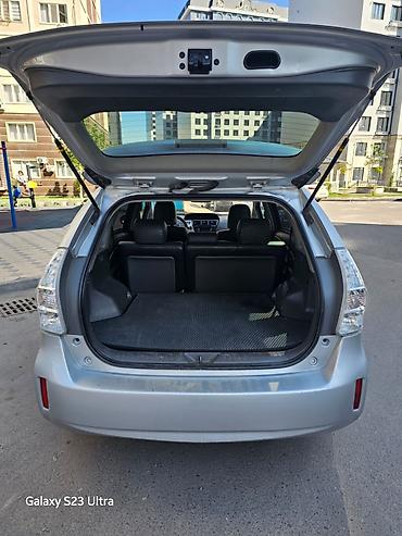 Toyota: Toyota Prius V: 2013 г., 1.8 л, Автомат, Гибрид, Универсал — 10