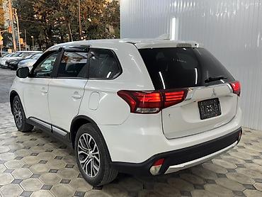 Mitsubishi: Mitsubishi Outlander: 2017 г., 2.4 л, Автомат, Бензин, Кроссовер — 5