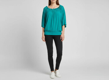 eleganckie bluzki z dłuższym tyłem: Women's blouse, size One size