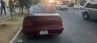 Daewoo Nexia: 1.5 l | 1996 il Sedan