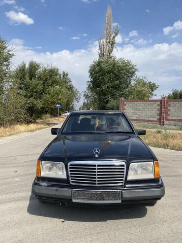 флагшток w124: Mercedes-Benz E 320: 1995 г., 3.2 л, Автомат, Бензин, Седан