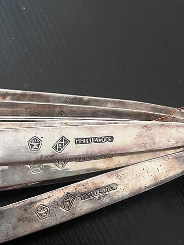 Qab-qacaq və mətbəx ləvazimatları: Qədimi qaşıq dəsti – 12 ədəd - Material: gümüşü rəngli metal — 2
