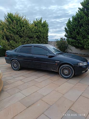 lezva disk elantra: Opel Vectra: 1.6 l | 1996 il 486530 km Sedan — 4