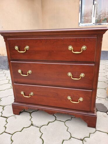 тумбочка с тремя ящиками: Комод для одежды, Без зеркала, Дерево, цвет - Коричневый