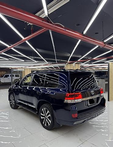 Toyota: Toyota Land Cruiser: 2019 г., 5.7 л, Автомат, Бензин, Внедорожник — 6