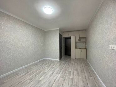 комната гостиничного типа: 1 бөлмө, 19 кв. м, Жатакана жана мейманкана түрүндө, 1 кабат, Евроремонт