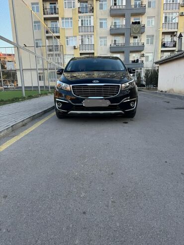 avtomobil satılır: Kia Carnival: 2.2 l | 2015 il Van/Minivan