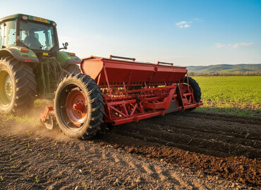 Зерновые сеялки: Продаю сеялку зерновая травяная с сашниками для клевера 46 рядков — 2