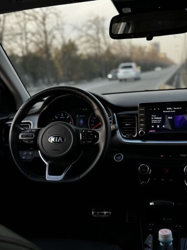 Kia: Kia Stonic: 2018 г., 1.6 л, Автомат, Дизель, Хэтчбэк — 6
