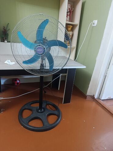 Digər tikinti materialları: Teptezedir. İyul ayında alındı. Evde remont gedir yer yoxdur deye