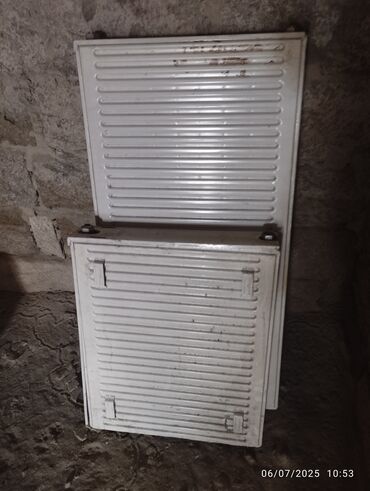 Tavan: İşlənmiş Panel Radiator Alüminium, Ünvandan götürmə, Kredit yoxdur