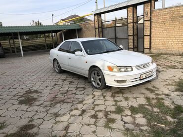 Toyota: Toyota Camry: 2000 г., 2.2 л, Автомат, Газ, Седан