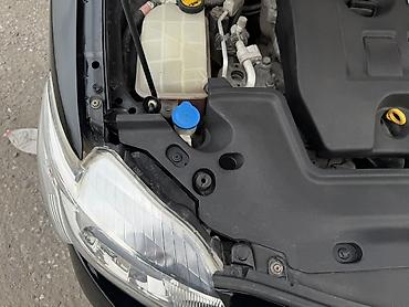 dodge caliber: Toyota Corolla: 2008 г., 1.8 л, Автомат, Бензин, Седан — 5