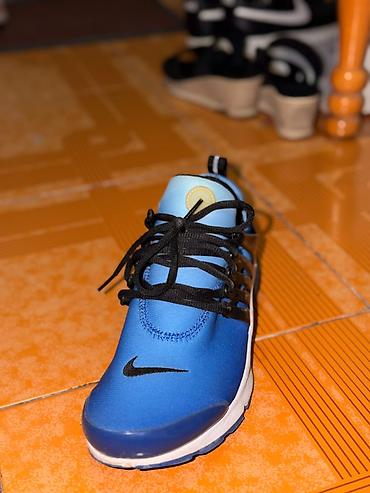 кроссовки nike: 📱WhatsApp yazın📱 Məhsul: Krossovka (Nike tərzində mavi/qaranlıq — 1