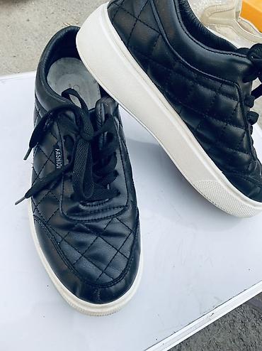 adidas campus: Черные кеды/сникеры с простежкой - Верх: мягкий кожзам с ромбовидной — 1