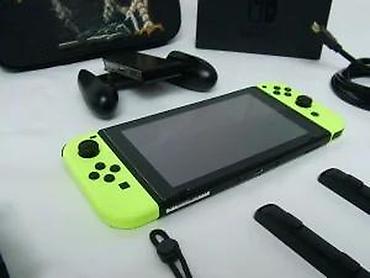 Nintendo Switch: Nintendo Switch, čipovana konzola u odličnom stanju. Čipovana — 23