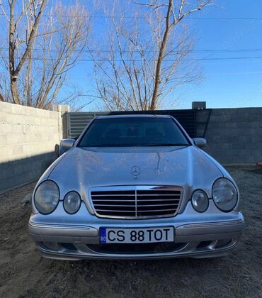 Mercedes-Benz E 220: 2.2 l. | 2000 έ. Λιμουζίνα