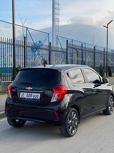 Chevrolet: Chevrolet Spark: 2016 г., 1 л, Вариатор, Бензин, Хэтчбэк — 3