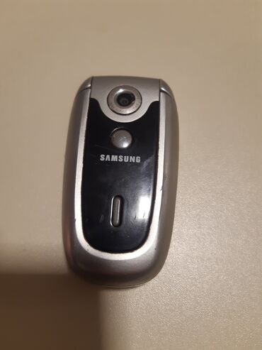 samsunq not: Samsung X640, rəng - Boz, Düyməli