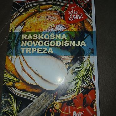 casio zeleni sat: Mini kuvar novogodišnja trpeza — 1