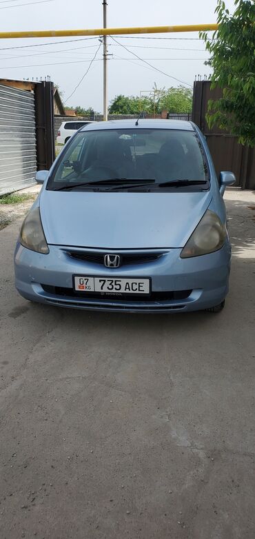 Honda: Honda Fit: 2003 г., 1.3 л, Вариатор, Бензин, Седан