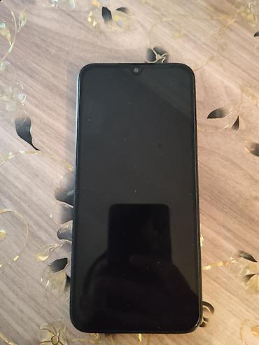 telefon satisi islenmis: İdeal vəziyyətdə hech bir problemi yoxdu — 2
