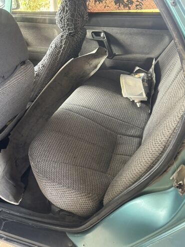 Digər avtomobil ehtiyat hissələri: VAZ/Lada üçün ehtiyat hissələri dəsti Satışda bir avtomobildən — 28