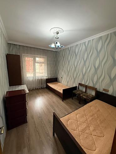 st sumqayit: ✨ Xətai Rayonunda, Babək Pr. ("Aysmed" Klinikası Üzbəüz) Leninqrad — 6