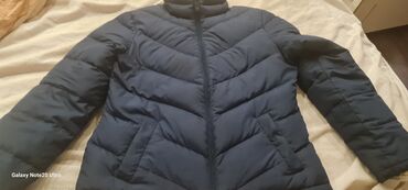 zenske dugacke zimske jakne: M (EU 38), L (EU 40), Sa postavom, Perje