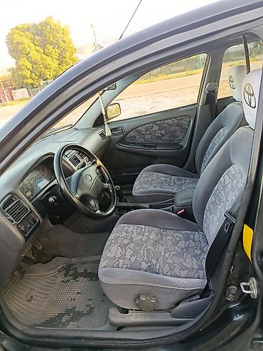 фреон 32: Toyota Avensis: 1998 г., 1.6 л, Седан — 4