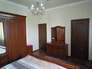 Недвижимость: Посуточно элитная 2х ком квартира в центре (район вефы), отличный