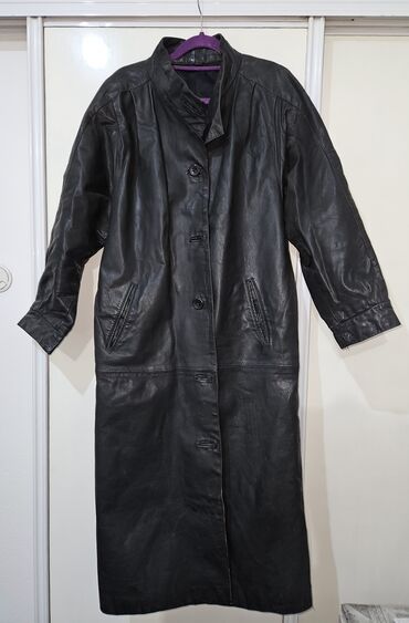 женские куртки черные: Кожаный плащ. Женский. Б/У. производство Польша. размер 48-50