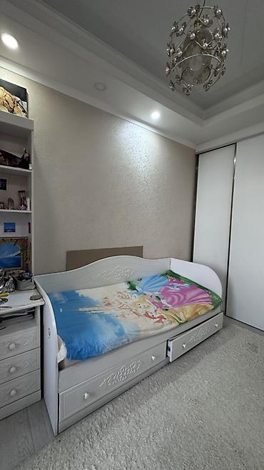 bunk bed: Детская кровать-диван с бортиками и выдвижными ящиками - Цвет: белый — 2