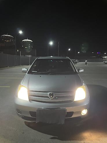 tayota progres: Toyota Ist: 2003 г., 1.5 л, Автомат, Бензин, Хэтчбэк — 2