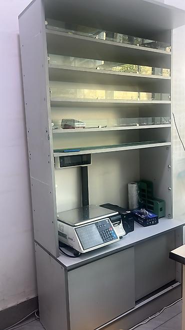 Mağaza üçün siqaret vitrini 200 Azn. • Ölçüsü: 200 × 45 × 100 sm • lalafo.az -da Mağaza üçün siqaret vitrini 200 Azn. • Ölçüsü: 200 × 45 × 100 sm •
