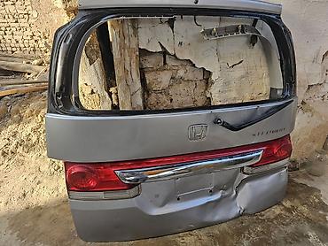 стяжки для пружин амортизаторов: Крышка задней двери (пятая дверь) Honda Stepwgn / Stepwagon (RB/ RK — 2