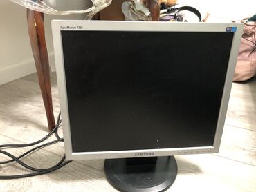 самсунг 23 ултра: Монитор, Samsung, Б/у, LCD, 17" - 18"