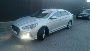 хундаи: Hyundai Sonata: 2018 г., 2 л, Автомат, Газ