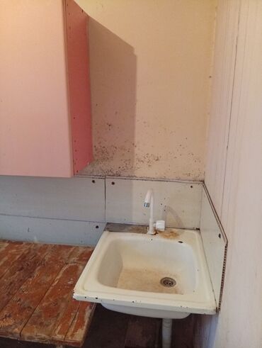 Uzunmüddətli kirayə evlər: 25 kv. m, 1 otaqlı, İnternet, Telefon, Qaz — 8