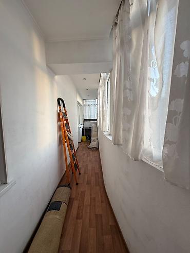Продажа квартир: 3 комнаты, 61 м², ул. Чынгыз Айтматова Индивидуалка, 4 этаж, Косметический ремонт — 7