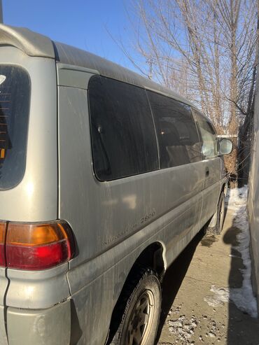 джип внедорожник: Mitsubishi Delica: 1997 г., 2.8 л, Автомат, Дизель, Внедорожник