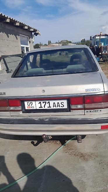 мазд: Mazda 626: 1990 г., 2 л, Механика, Бензин, Седан — 1
