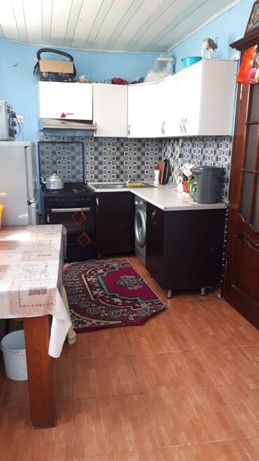 qizil acar dasinmaz emlak: Поселок Бинагади 3 комнаты, 75 м², Нет кредита, Свежий ремонт
