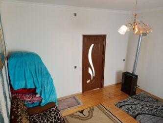 Uzunmüddətli kirayə mənzillər: Tecili Masazir da 1 otaq 1 metbex tam adelni heyet evi kiraye verilir -da lalafo.az — 19 Uzunmüddətli kirayə mənzillər: Tecili Masazir da 1 otaq 1 metbex tam adelni heyet evi kiraye verilir — 19