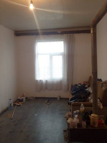 Həyət evləri və villaların satışı: Balaxanı qəs. 4 otaqlı, 100 kv. m, Kredit yoxdur, Orta təmir — 8