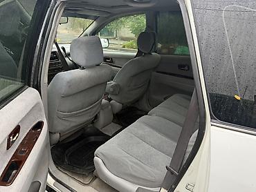 Toyota: Toyota Ipsum: 2000 г., 2 л, Автомат, Бензин, Универсал — 6
