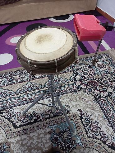 darbuka satış: Qoşanağara 5,litr çuğun ağzı 20,di təmiz 5,litrdi stoykalı Satılır — 1