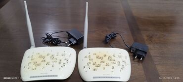 planşet ipad: 3 ədəddən biri satildi 2 si qaldi.1 ədəd 10 man Modem təmiz və işlək