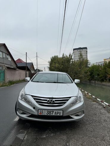 саната 2013: Hyundai Sonata: 2013 г., 2 л, Автомат, Газ, Седан