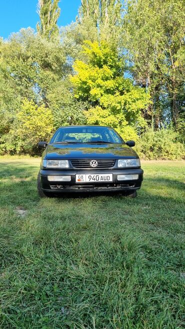 Volkswagen: Volkswagen Passat: 1994 г., 1.8 л, Механика, Бензин, Седан — 4